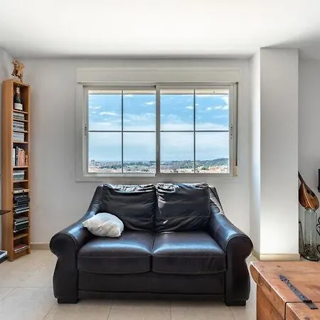 Faro's Lagunas Penthouse - Mijas Costa Apartment Fuengirola
