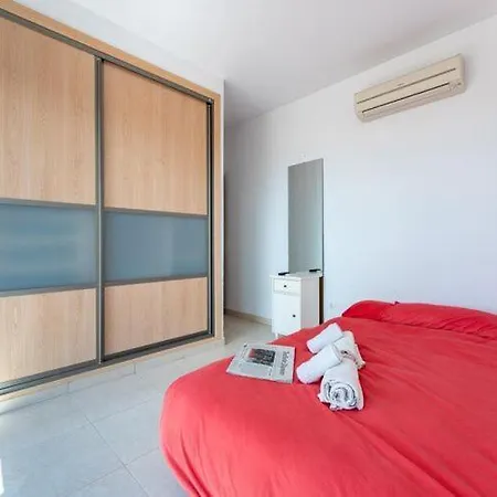 Faro's Lagunas Penthouse - Mijas Costa Apartment Fuengirola